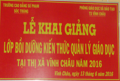 Lễ khai giảng lớp bồi dưỡng kiến thức quản lý giáo dục năm 2016