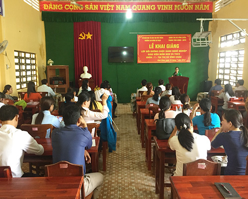 Lễ khai giảng Lớp Bồi dưỡng Tiêu chuẩn Chức danh nghề nghiệp Giáo viên mầm non và THCS - 2018