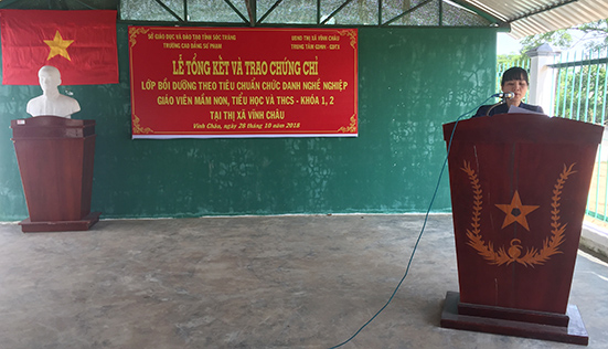 Le tong ket - trao chung chi thang hang mam non, thcs va tieu hoc