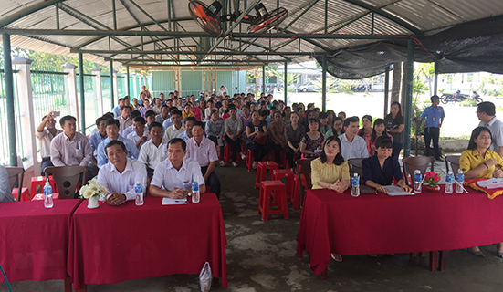 Le tong ket - trao chung chi thang hang mam non, thcs va tieu hoc