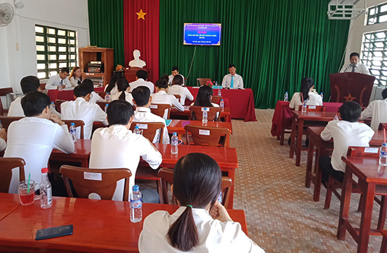 Hoi nghi tong ket CBCCVC