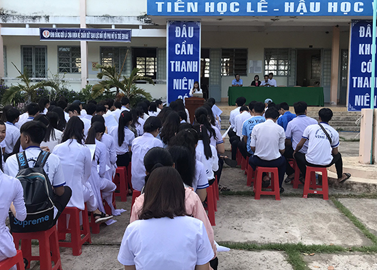 Truong THPT Vinh Hai