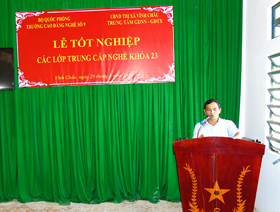 Lễ tốt nghiệp các lớp trung cấp khóa 23, năm học 2018 - 2019