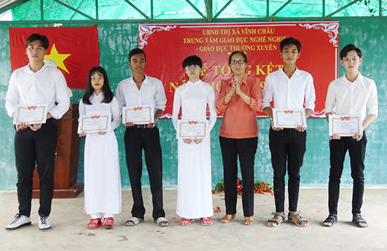 Lễ tổng kết năm học